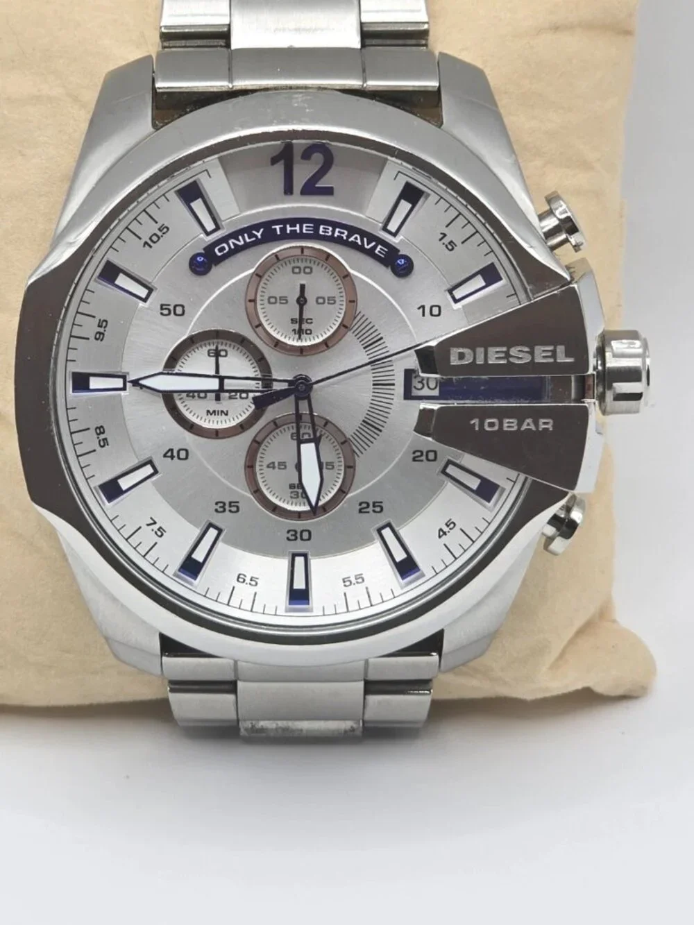 Diesel Mega Chief Men's Silver Stainless Steel Chronograph Watch DZ4477